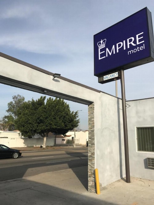 Empire Inn - image 4