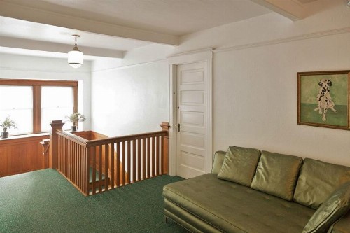 Orange Drive Hostel - image 14