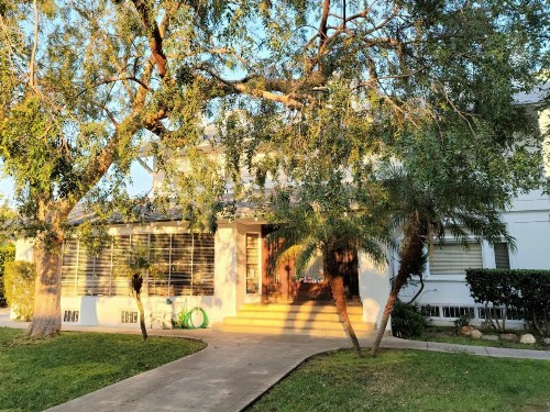 Orange Drive Hostel - image 23