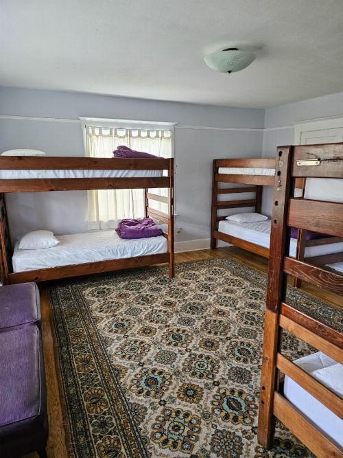 Orange Drive Hostel - image 26