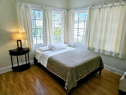 Orange Drive Hostel - image 32