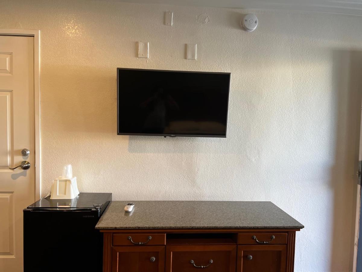 Welcome Inn - image 2