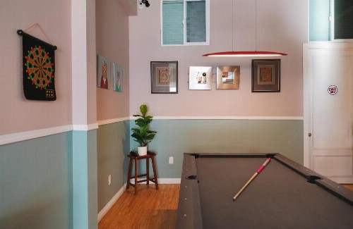 Melrose Hostel - image 21