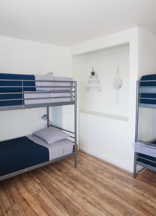 Melrose Hostel - image 27