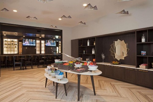 H Hotel Los Angeles Curio Collection By Hilton - image 12