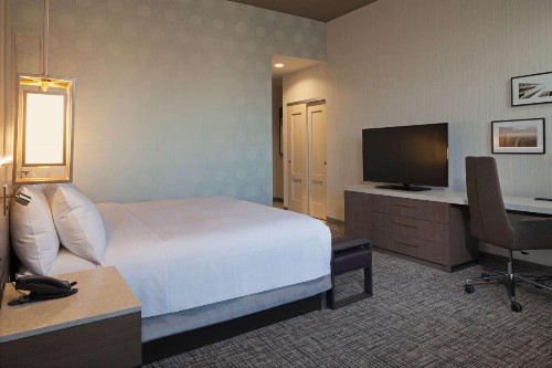 H Hotel Los Angeles Curio Collection By Hilton - image 17