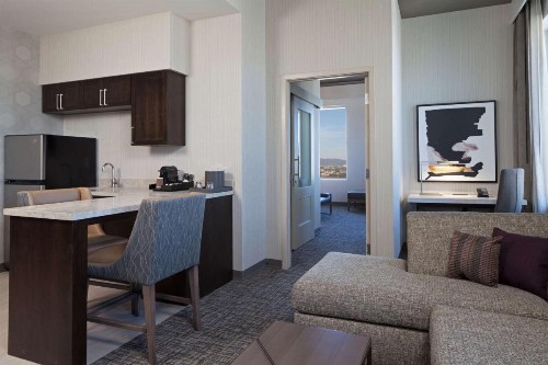 H Hotel Los Angeles Curio Collection By Hilton - image 21