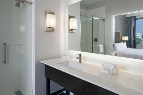 Homewood Suites By Hilton Los Angeles International Airport - image 28