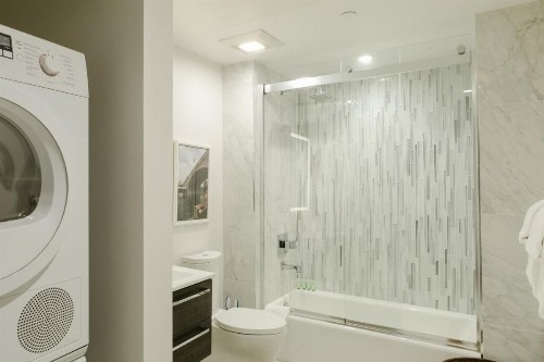 Abode Los Angeles - Downtown South Park - image 10