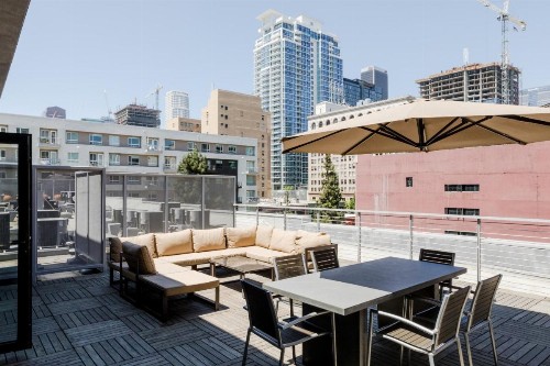 Abode Los Angeles - Downtown South Park - image 30