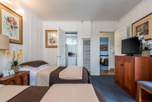 Wilshire Motel - image 2