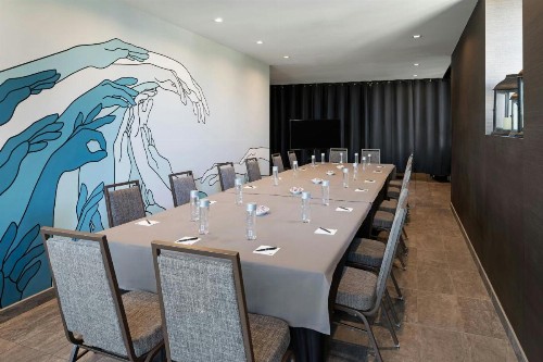 AC Hotel by Marriott Beverly Hills - image 21