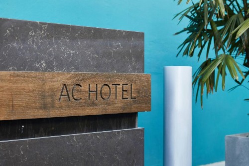 AC Hotel by Marriott Beverly Hills - image 29