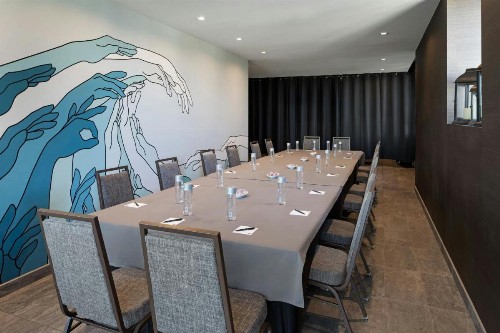 AC Hotel by Marriott Beverly Hills - image 33
