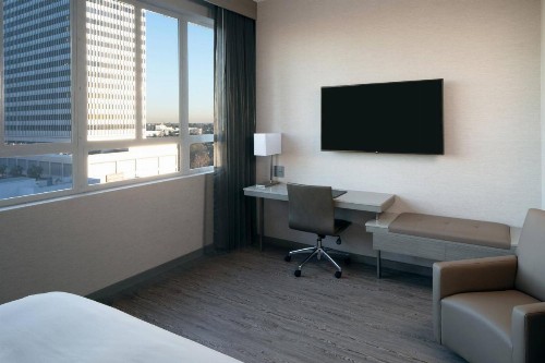 AC Hotel by Marriott Beverly Hills - image 42