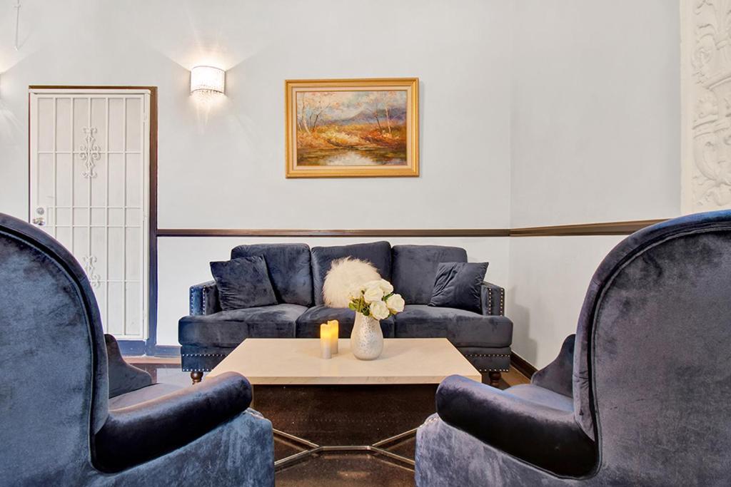 The Canterbury Suites - image 6