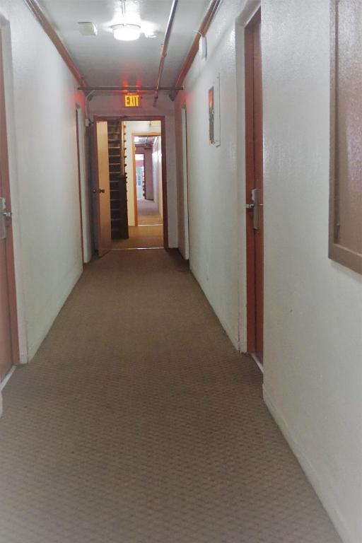 Las Palmas Hotel - image 5