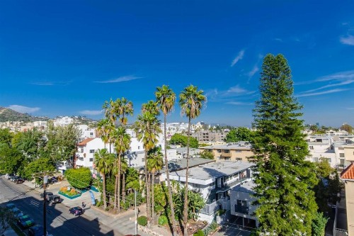 Beverly Hills Adjacent 2-Bedroom Penthouse - image 38