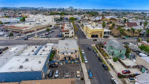 Pads on Pasadena Ave - image 38