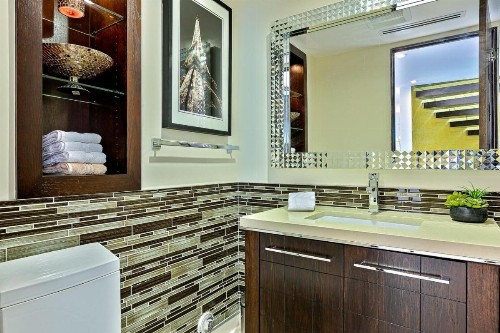 Villa Genesis-HOLLYWOOD ESTATE WITH STUNNING VIEWS - image 7