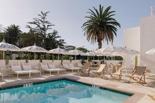 Silver Lake Pool & Inn - image 3