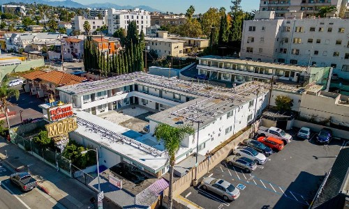 LA Royal Viking - image 22