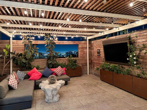 Fashion Loft 2 bedroom Downtown - image 32