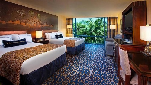 Disneyland Hotel - image 4