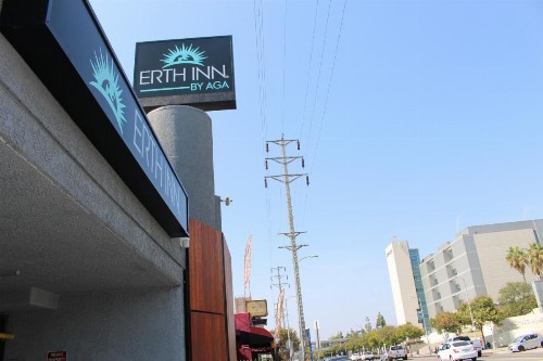 Budget Inn - image 5