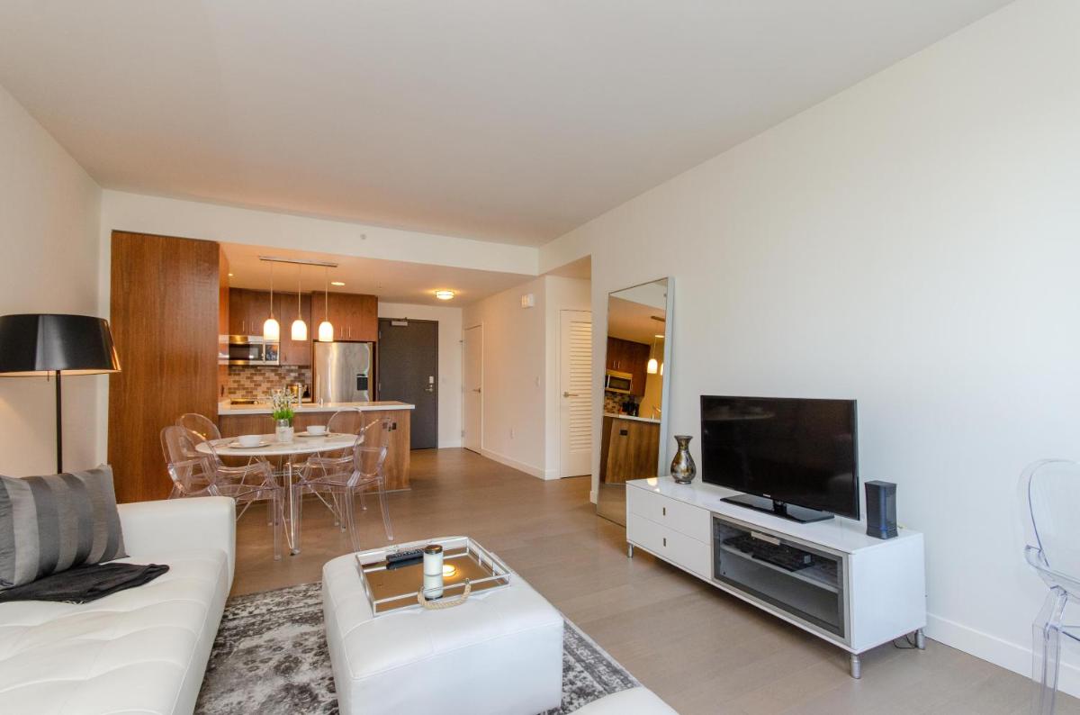 Cityscape Luxury Tower One Bedroom - image 2