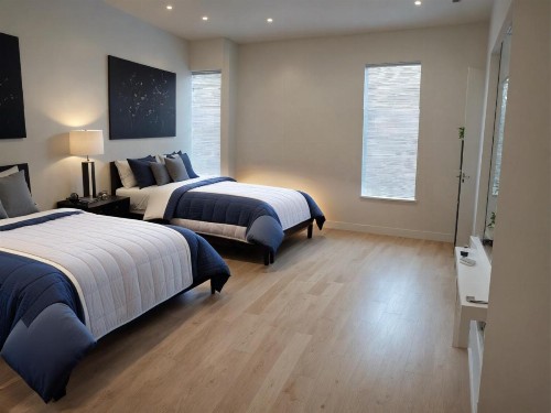 Hollywood Cosmopolitan Apartments - image 15