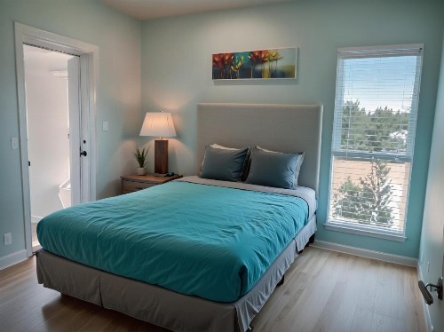Hollywood Cosmopolitan Apartments - image 5