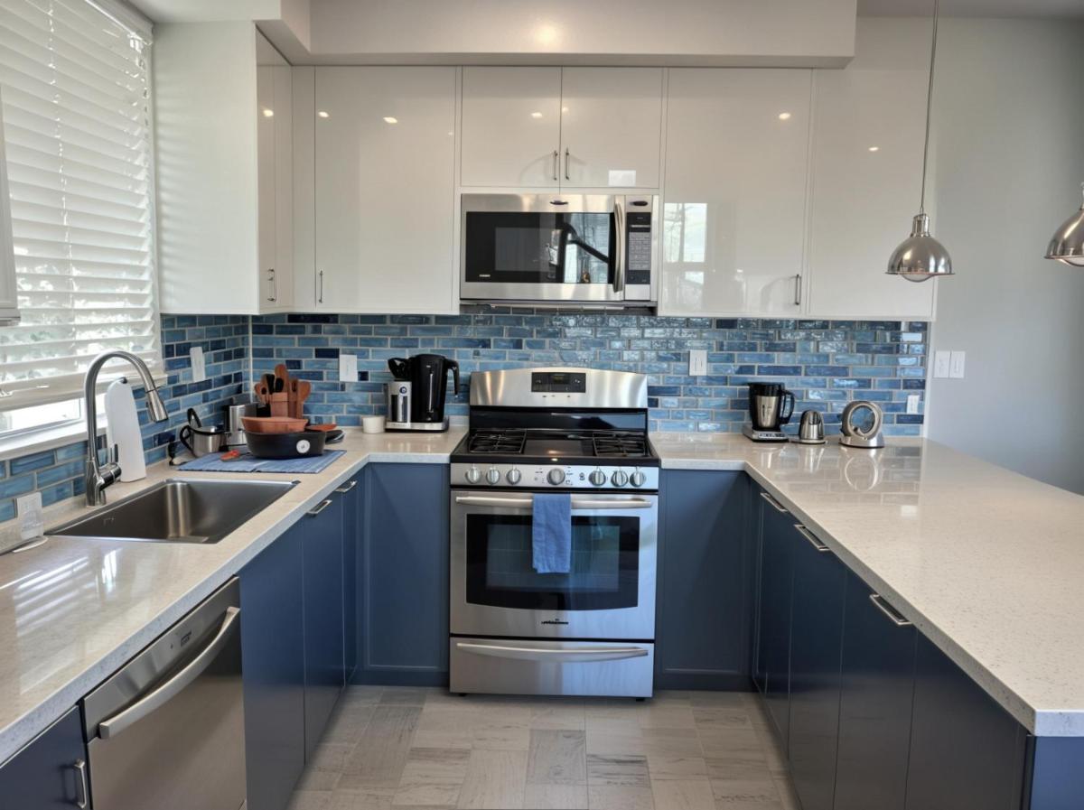 Hollywood Cosmopolitan Apartments - image 6
