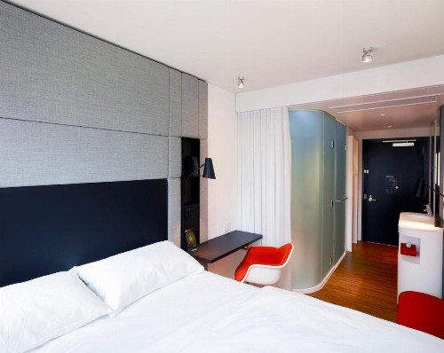 citizenM Los Angeles Downtown - image 2