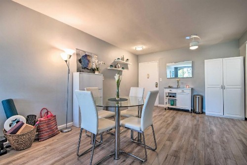 Chic Culver City Condo about 6 Miles to Venice Beach! - image 6