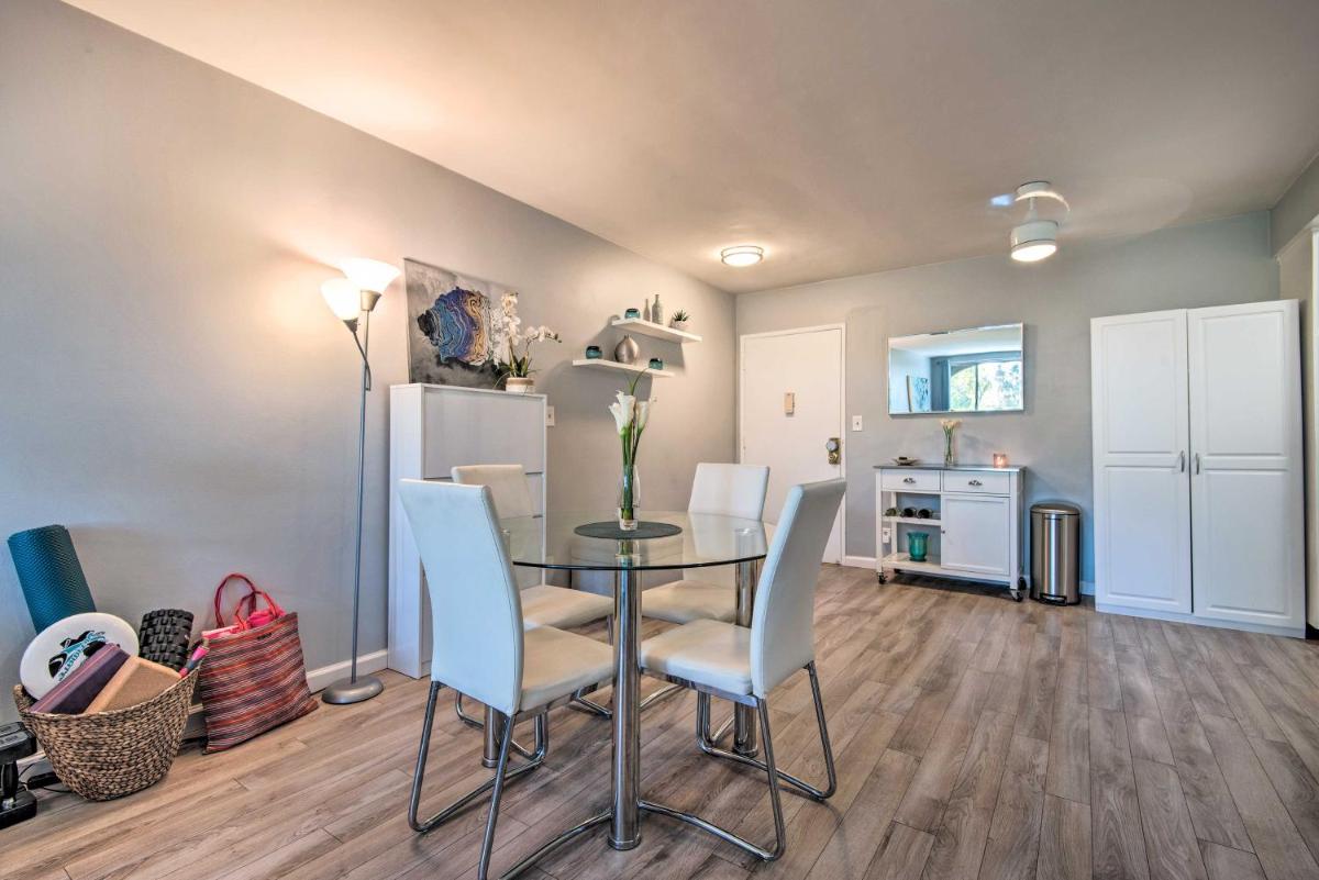 Chic Culver City Condo about 6 Miles to Venice Beach! - image 6