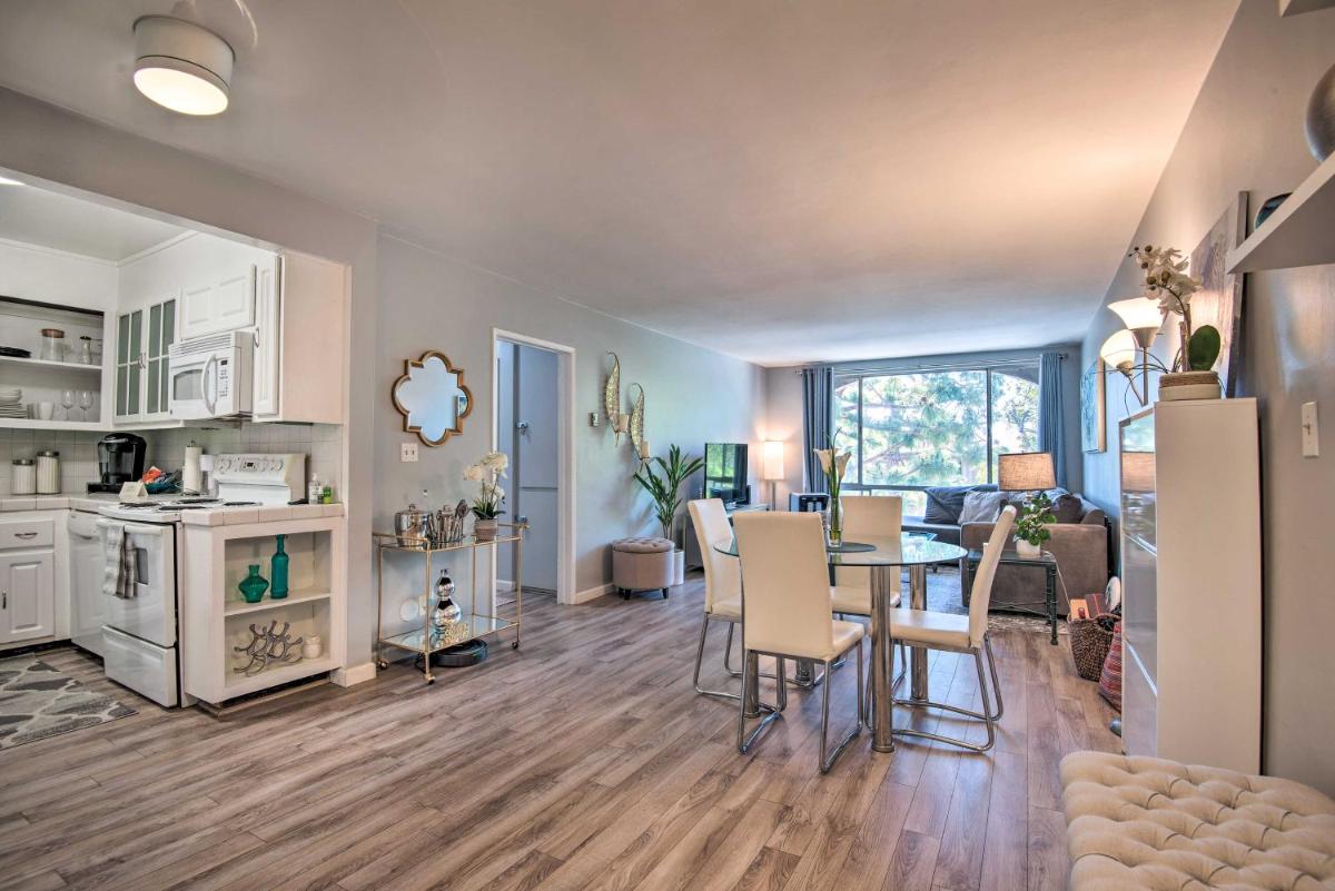 Chic Culver City Condo about 6 Miles to Venice Beach! - image 7