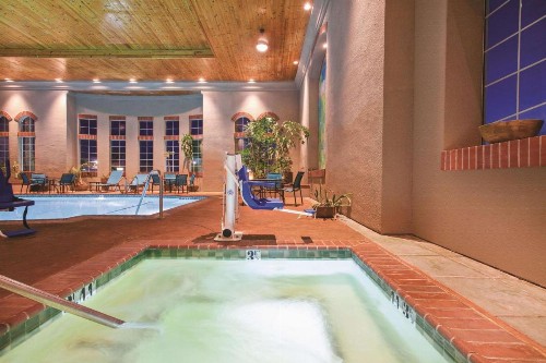 La Quinta by Wyndham Los Banos - image 17