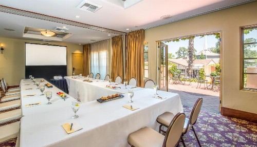 Hotel Los Gatos - image 7