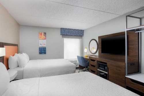 Hampton Inn Louisville Airport Fair/Expo Center - image 14