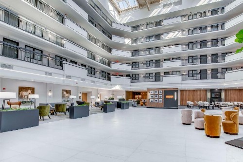 Embassy Suites by Hilton Louisville East - image 19