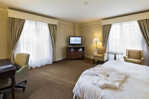 The Seelbach Hilton Louisville - image 39