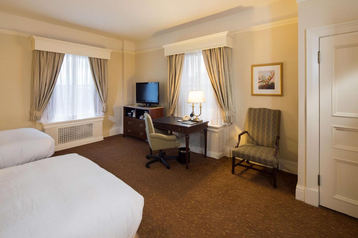 The Seelbach Hilton Louisville - image 7