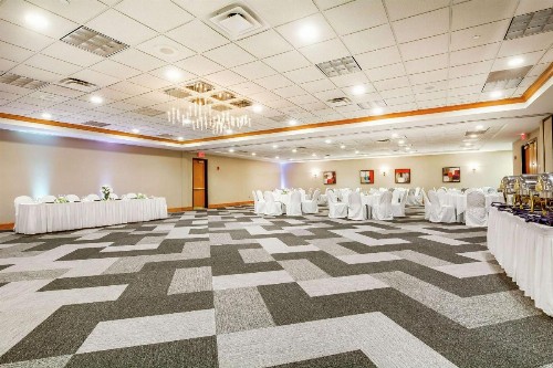 Hilton Garden Inn Louisville Airport - image 13