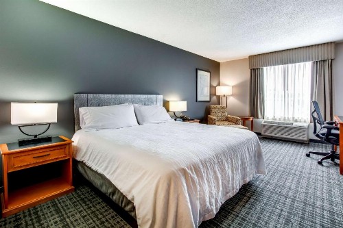Hilton Garden Inn Louisville Airport - image 23