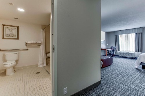 Hilton Garden Inn Louisville Airport - image 24