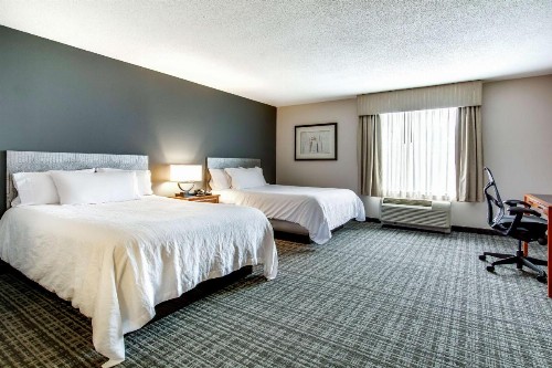 Hilton Garden Inn Louisville Airport - image 27