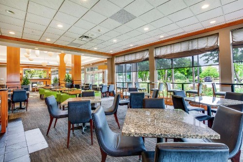 Hilton Garden Inn Louisville Airport - image 37