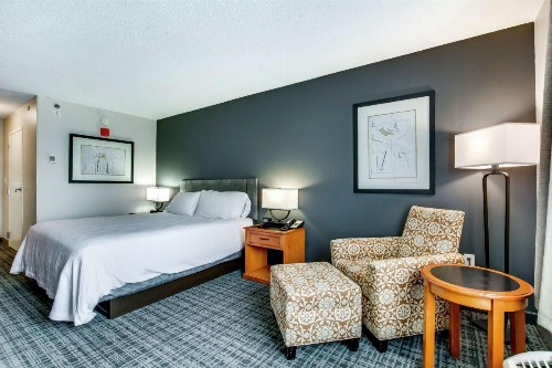 Hilton Garden Inn Louisville Airport - image 38