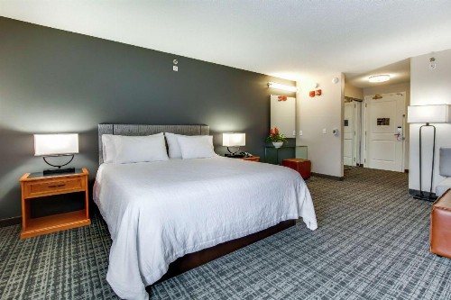 Hilton Garden Inn Louisville Airport - image 43